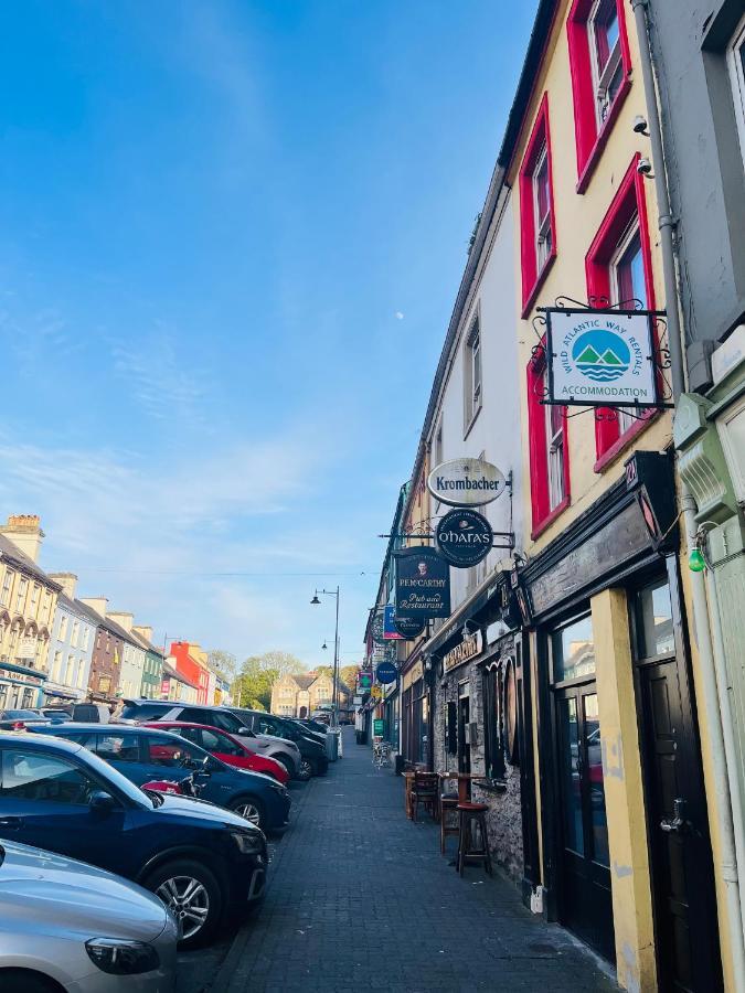 Wild Atlantic Way Rentals Kenmare Exteriör bild